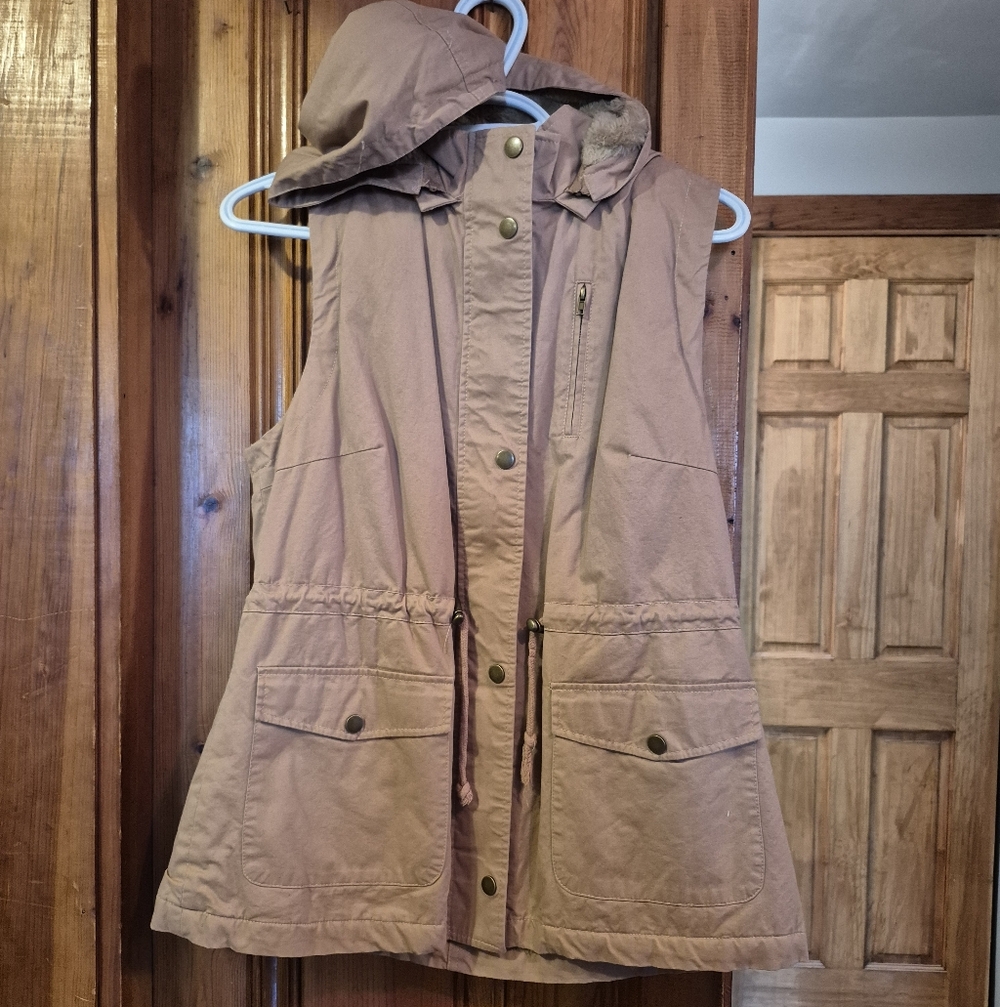 ❤️‍🔥Love Tree Large Womens Tan/Mauve 100% Cotton Hooded Fleece Lined Vest